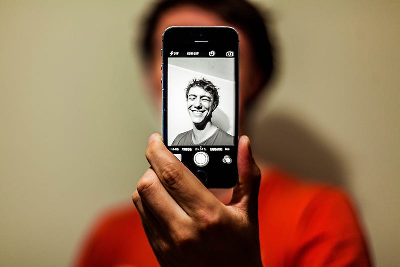 What are the most male classy poses for pictures  Quora